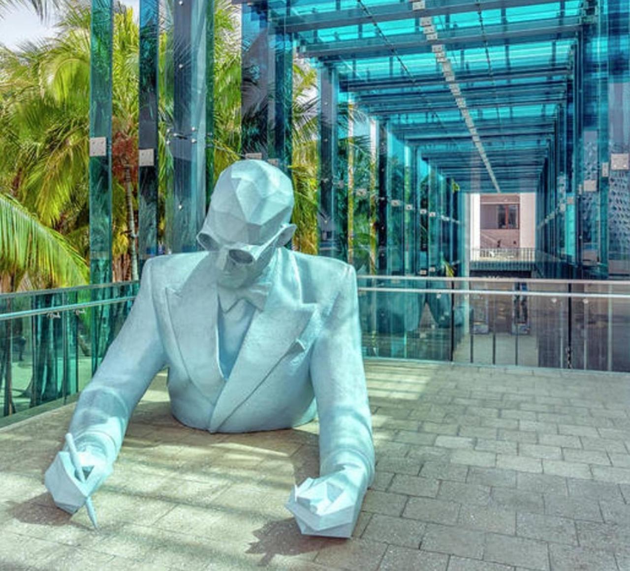 Miami Beachfront * Miami Beach